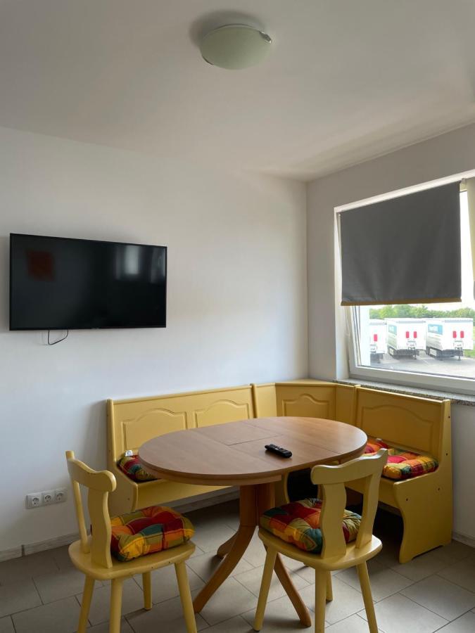 Triptis Twt Motel מראה חיצוני תמונה